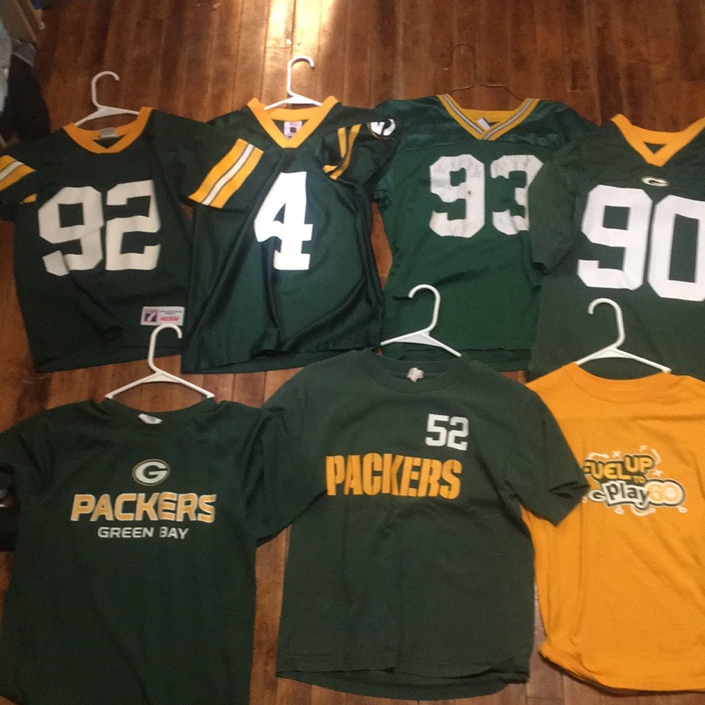 Packer jersey lot 4 jerseys and 3 t-shirts